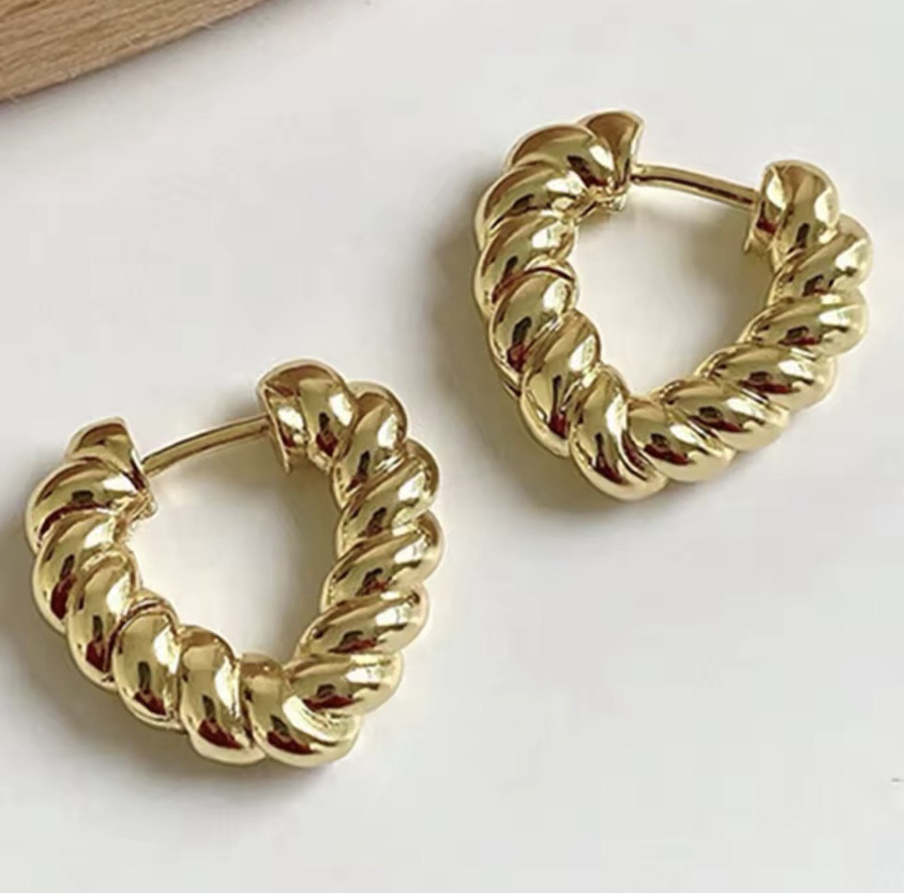 Gold Plating Heart Shape Hoop Earrings